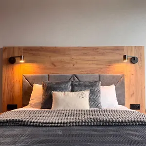 https://cyrhla-apartamenty.zakopanehotels.org